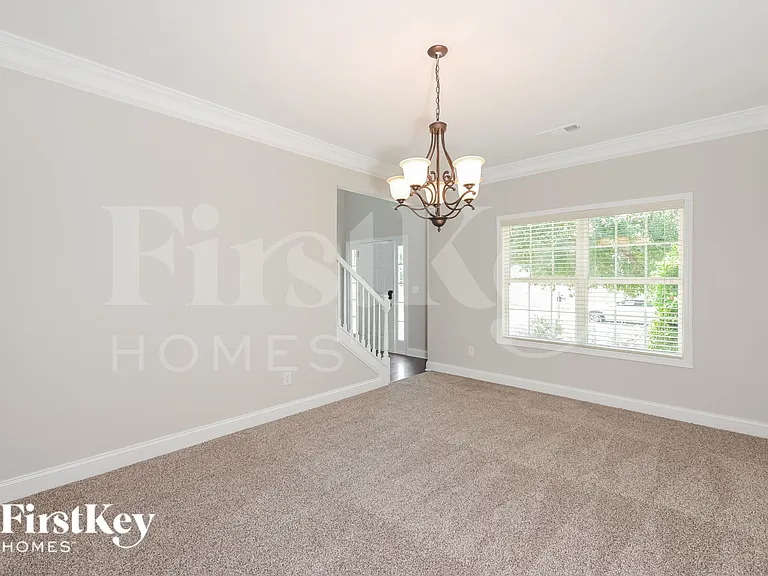 6275 Cove Creek Dr — Photo 4