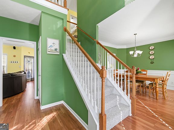 5th image of 5980 Giles Rd