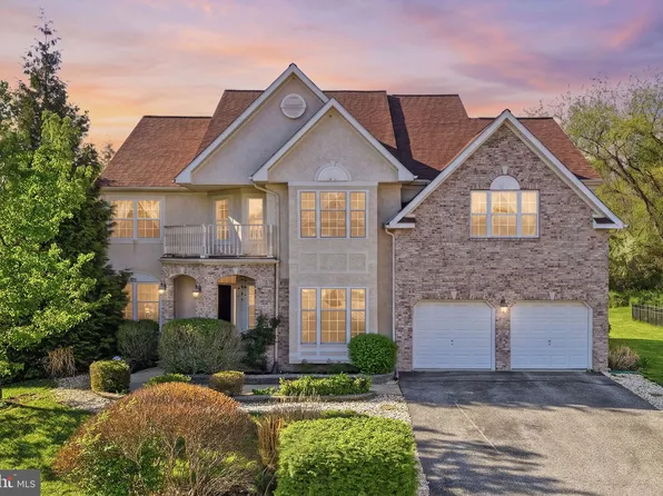 207 Margaux Cir, Newark, DE 19702