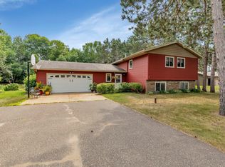 17892 Riverwood Dr, Little Falls, MN 56345