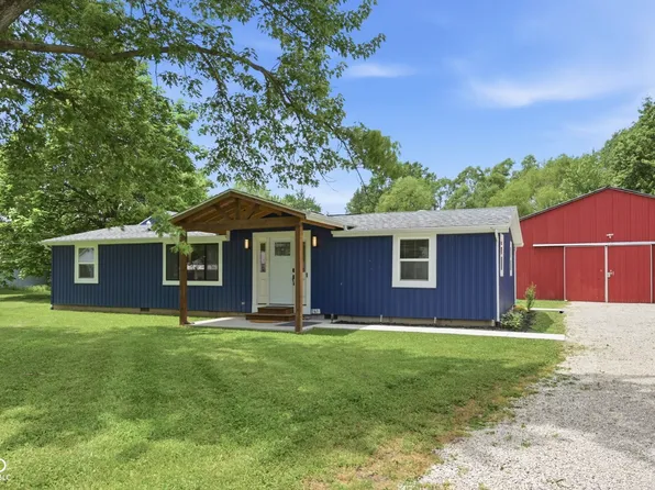 261 N Hillsboro Rd, New Castle, IN 47362