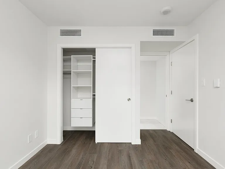 8189 Cambie St #302 — Photo 7