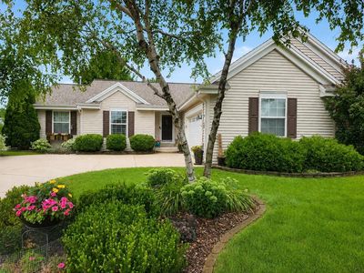 3608 Rivers Crossing DRIVE, Waukesha, WI, 53189