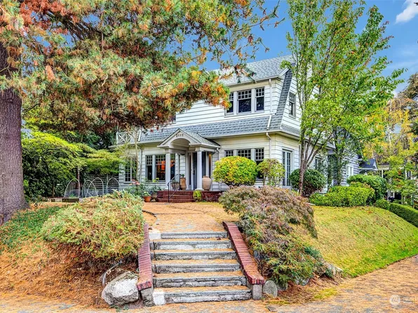 2111 22nd Avenue E, Seattle, WA 98112