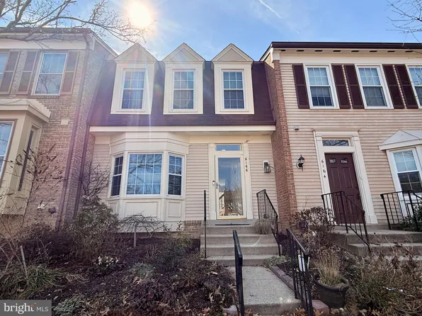 6166 Wellington Commons Dr, Alexandria, VA 22310
