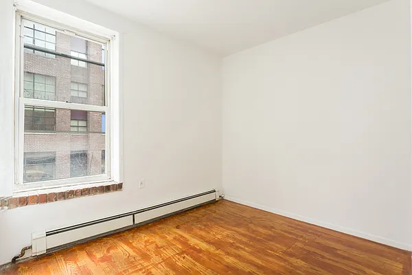 Rented by Compass | media 14