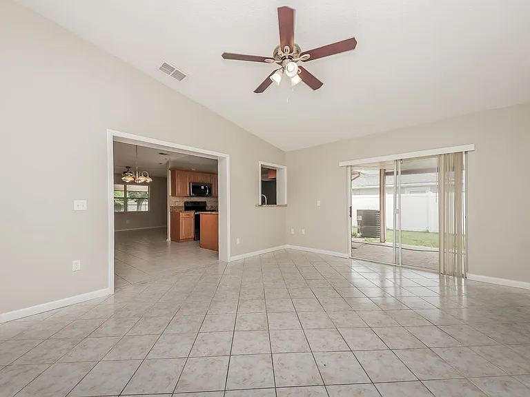 12127 Dakota Woods Ln — Photo 7
