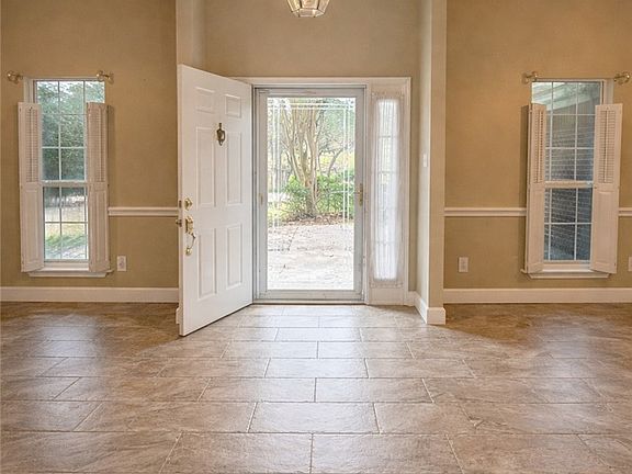 4th image of 6 Arnold Palmer Ln