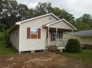 512 Robb St W, Summit, MS 39666