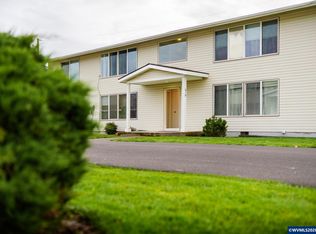 910 18th Ave SE, Albany, OR