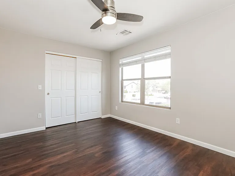 3933 S Illinois St — Photo 15