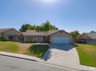 3001 Latham St, Bakersfield, CA 93306