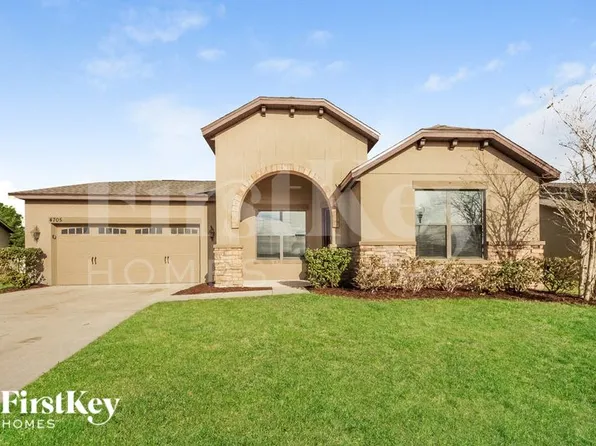 4705 Blackthorn Cir, Kissimmee, FL 34758