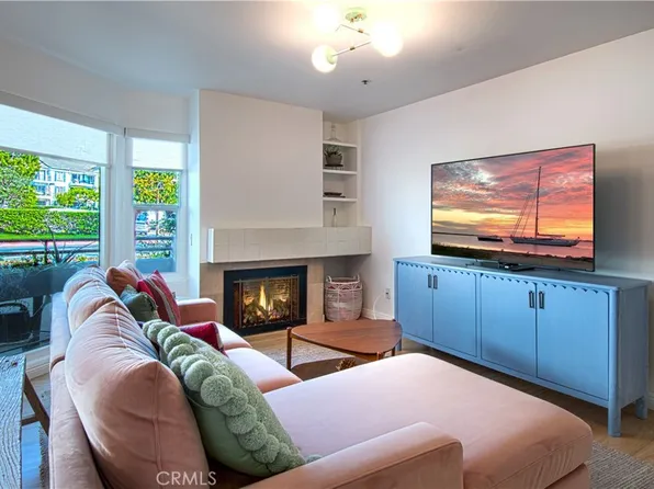 240 Nice Ln APT 102, Newport Beach, CA 92663