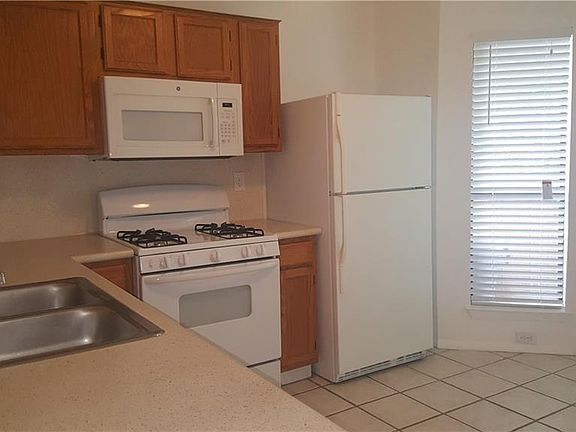 4th image of 11901 Swearingen Dr APT 55K