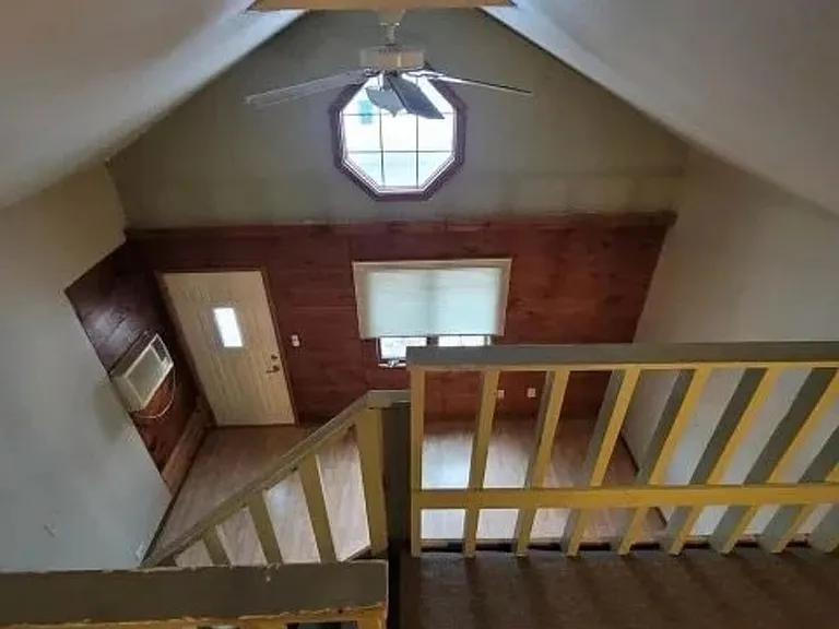 204 N Court St — Photo 2