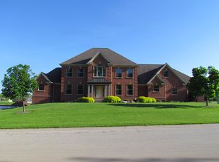1235 N Sedona Cir, Oneida, WI 54155