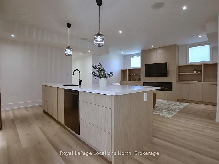 117 Cattail Cres — Photo 42