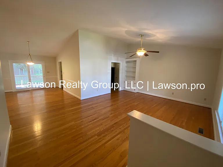 1013 Barrens Village Ln — Photo 4