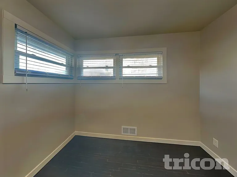 7317 Clinton Ave — Photo 7