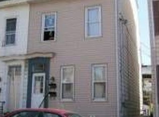 904 Ferry St, Easton, PA 18042