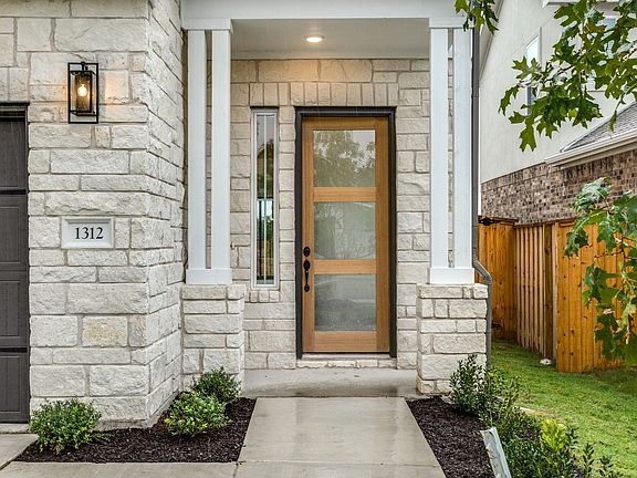 2nd image of 1312 Salt Lick Dr