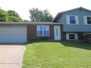 1063 Sunridge Trl W, Pevely, MO 63070