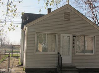 241 Goodell St, River Rouge, MI 48218