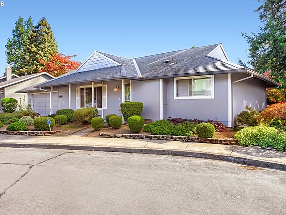 2nd image of 10570 SW Century Oak Dr