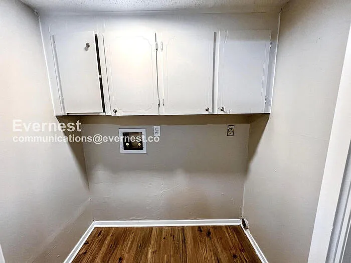 8917 Tanya Dr #B — Photo 15