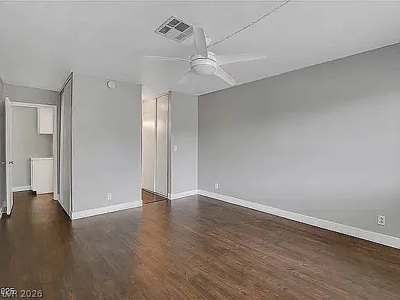 4339 Spencer St #15 — Photo 9