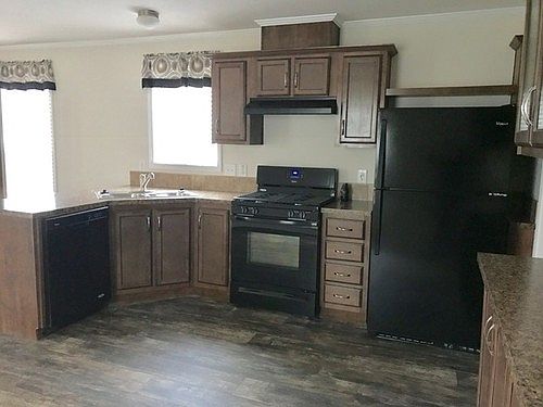2nd image of 305 Wildhaven