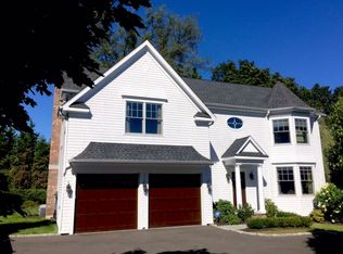 1196 Oldfield Rd, Fairfield, CT 06824