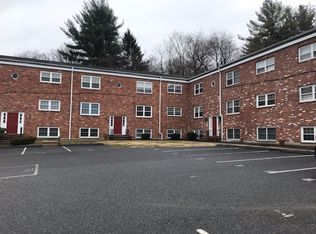 12 Terrace Pl UNIT 1A, New Milford, CT 06776
