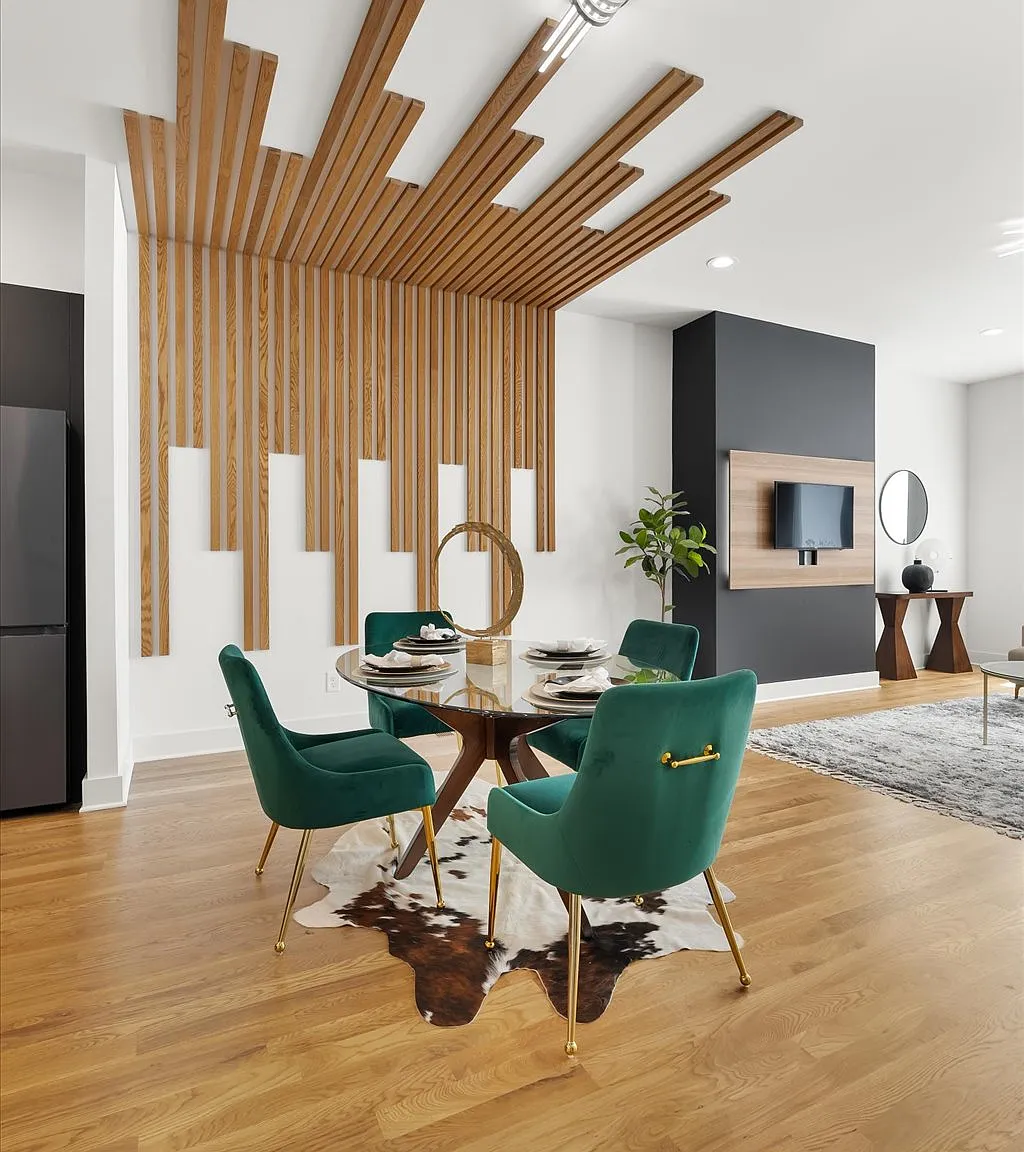 1300 Edgehill Ave — Photo 3
