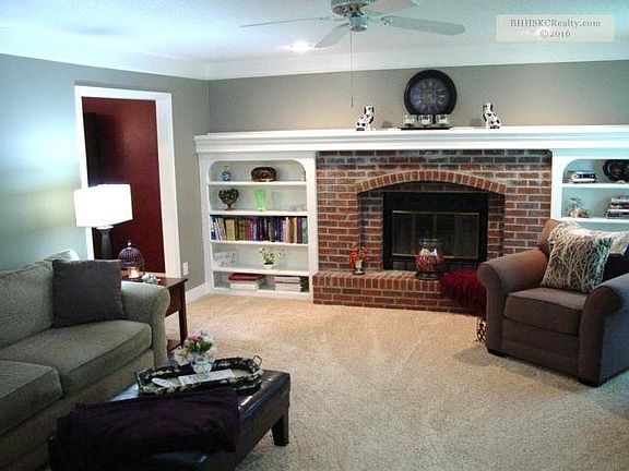 Living room gas fireplace