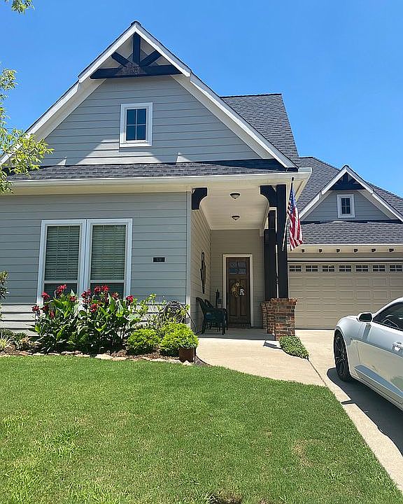 2nd image of 539 Village Way