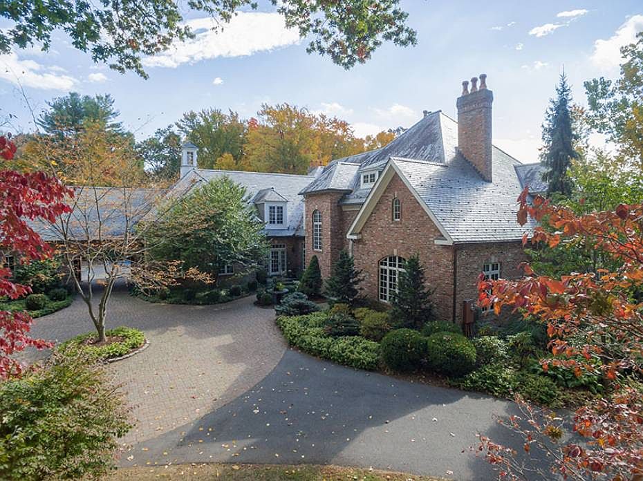 64 Waterside Ln, West Hartford, CT 06107 Zillow