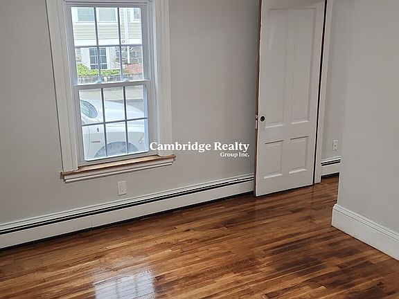4th image of 112 Woodstock St #1T