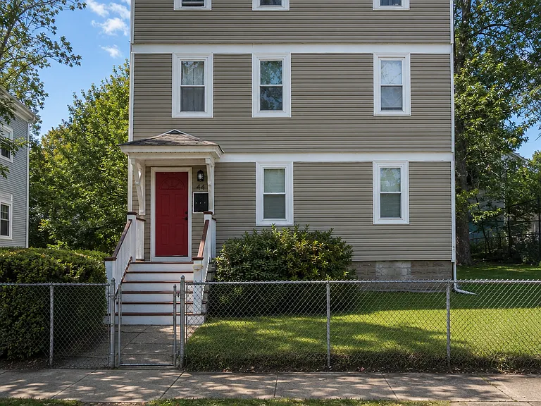 Exterior - front