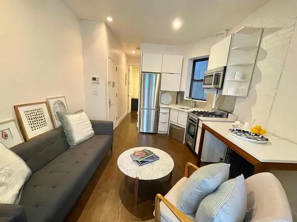 440 Tenth Avenue image 4 of 13