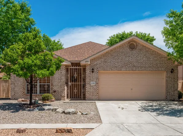1116 Los Padres St SE, Albuquerque, NM 87123