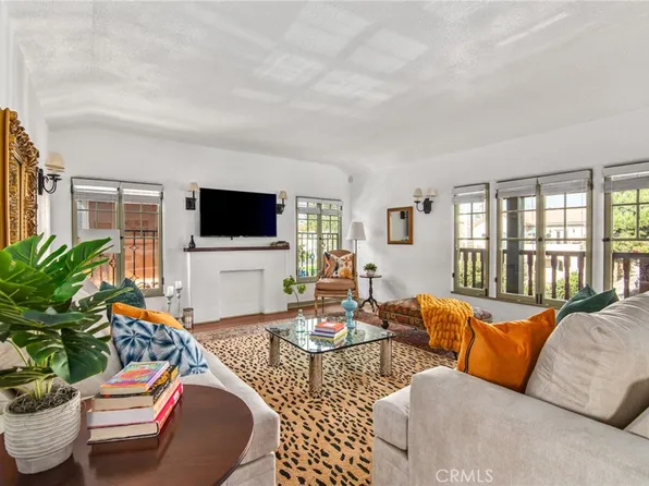 8246 W 4th St, Los Angeles, CA 90048