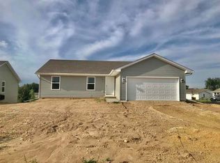 2115 Ridge Ave, Machesney Park, IL 61115