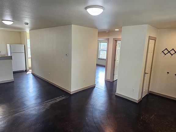 3rd image of 7771 Starr Dr #7771