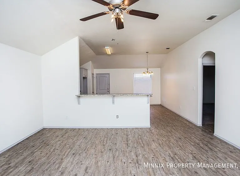 1118 Preston Trl — Photo 25