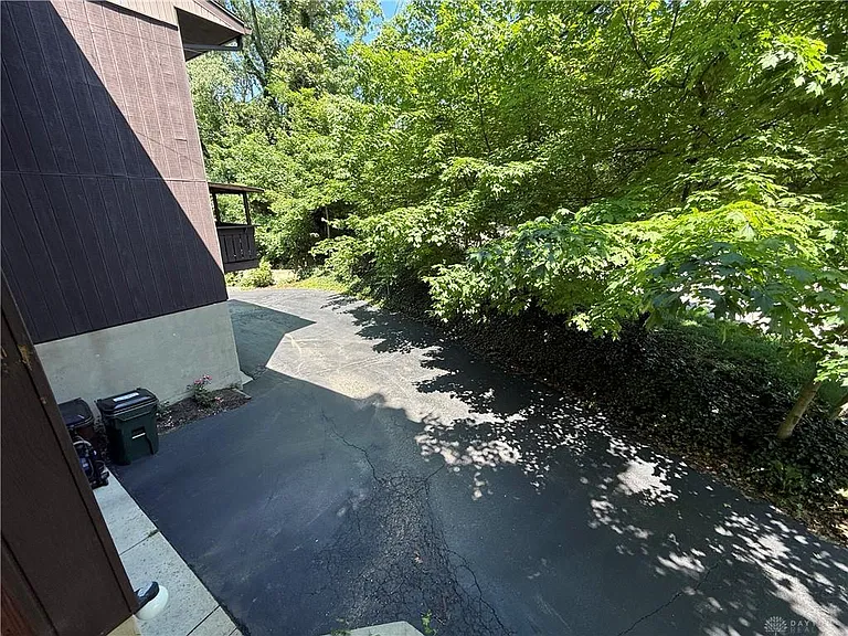 2162 Willowgrove Ave — Photo 30