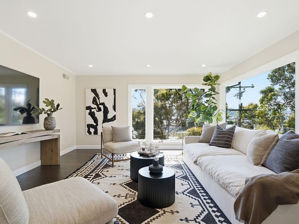1st image of 8 Marina Court Drive