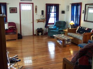 124 N 4th Ave, Royersford, PA 19468