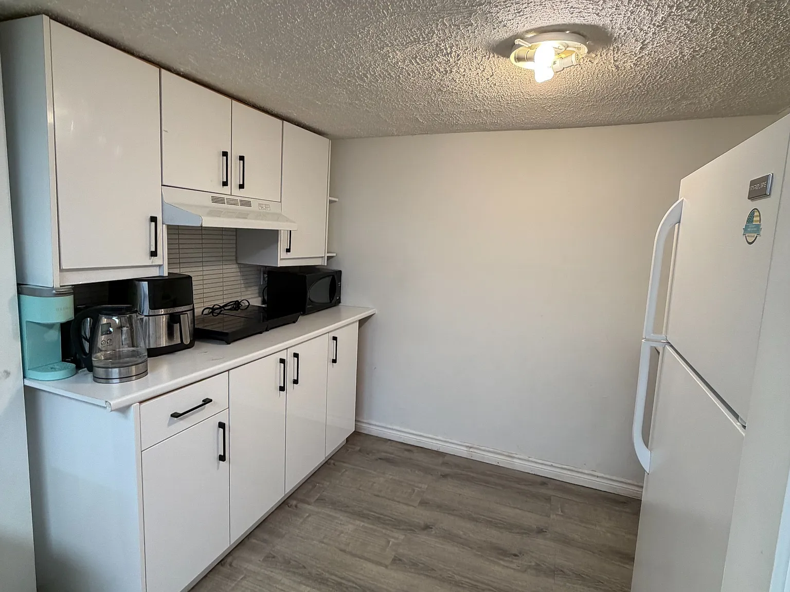 2 bed, $1,700 — Photo 4